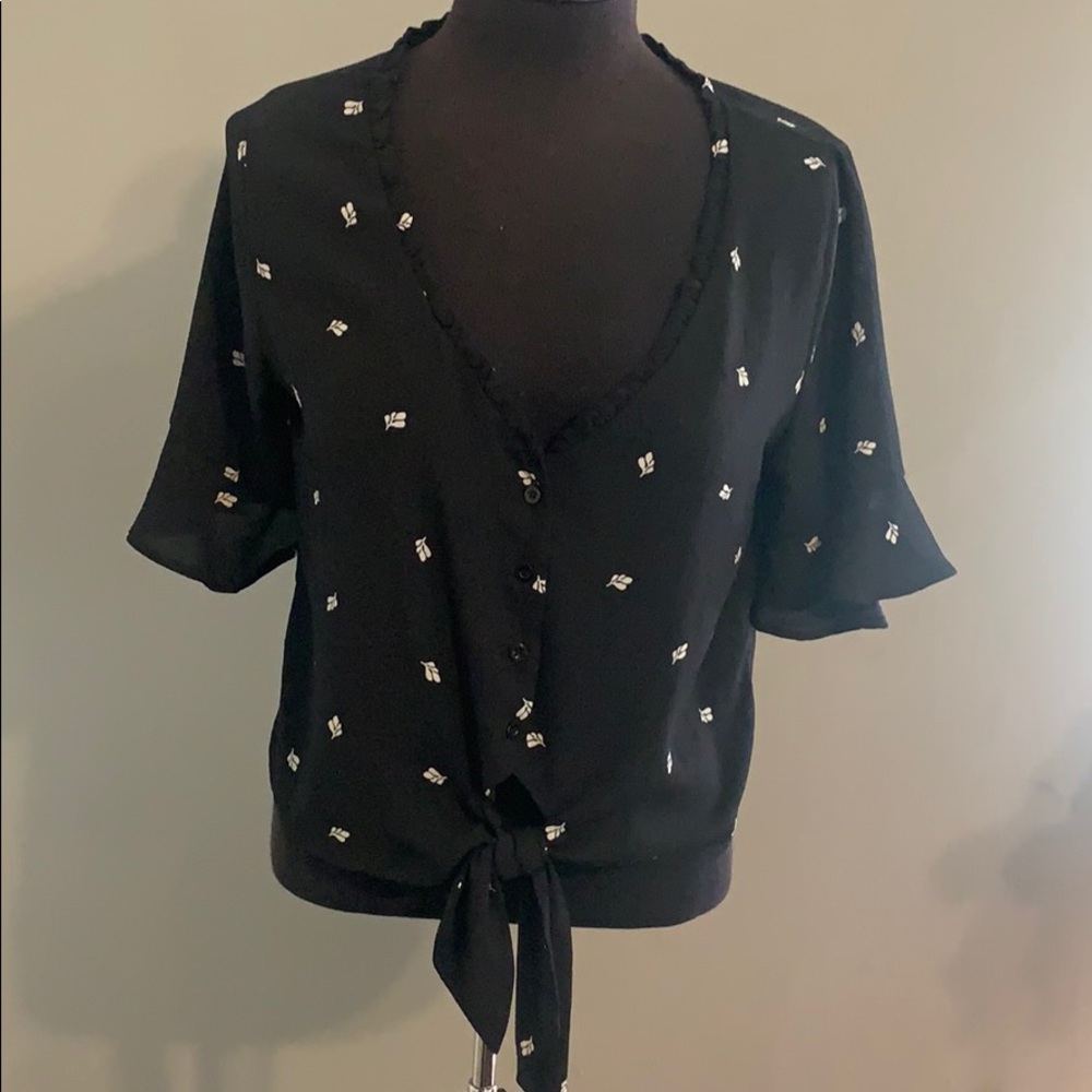 Boutique cropped tie blouse